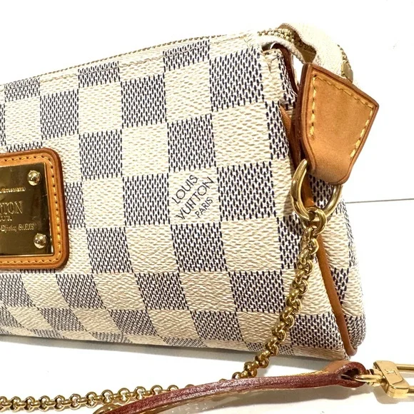 Louis Vuitton Eva Clutch in Damier Azur - Picture 5 of 11